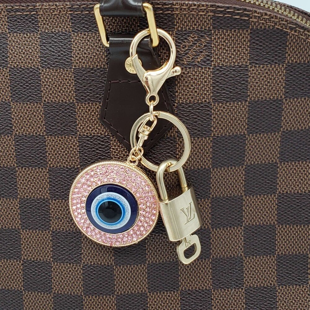 LV Authentic Gold Padlock 🔒 Key Set w/ Unbranded Evil Eye Keychain Charm